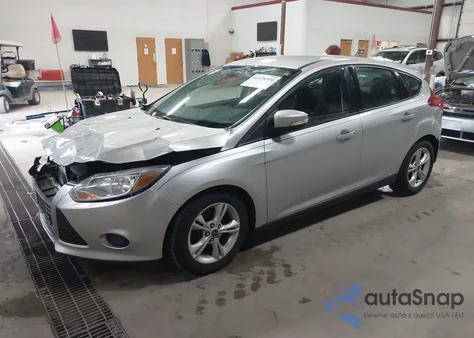 2014 Ford Focus Se z USA, uszkodzony, nr VIN 1FADP3K21EL143287
